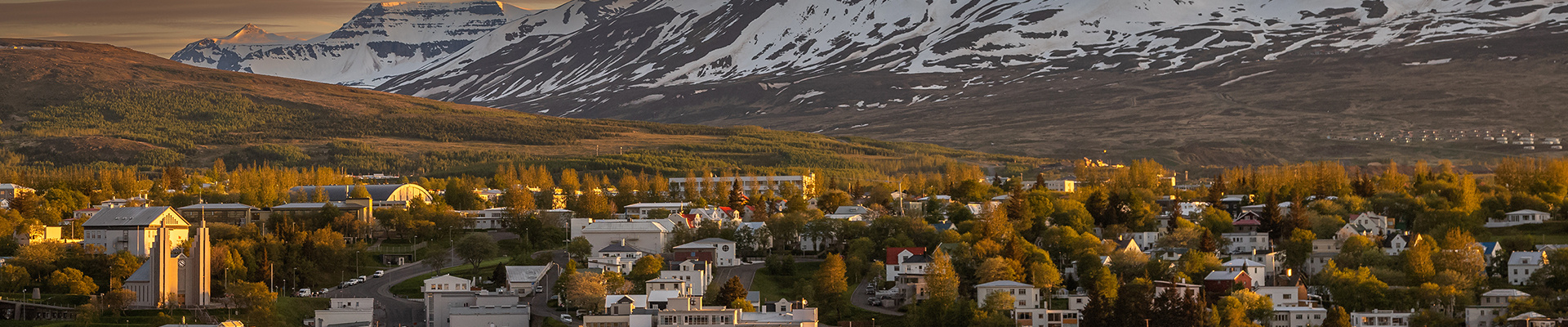 Discover...<br/>Akureyri